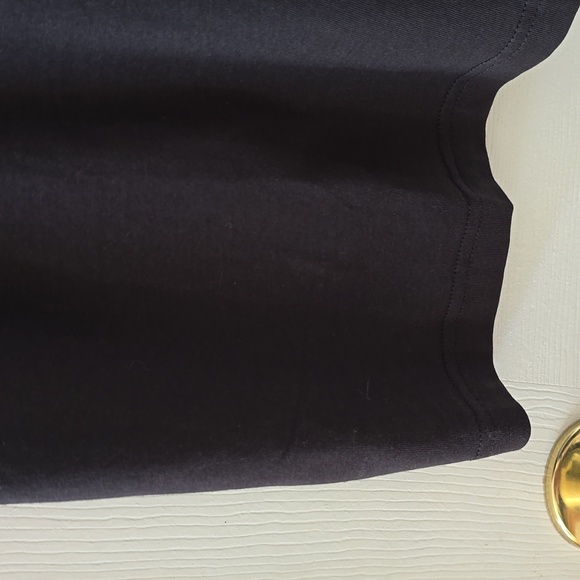 PUMA BRAND SIGNATURE MEN'S BLACK SHORT SLEEVE TEE-SHIRT SIZE MEDIUM - Picture 6 of 16